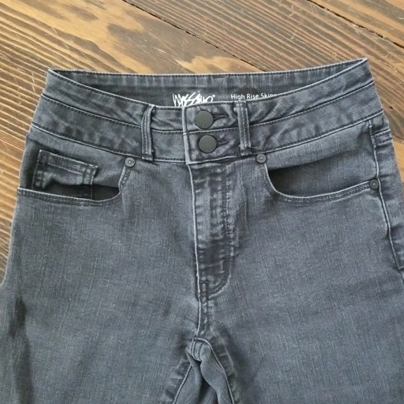 Black Mossimo Skinny Jeans - Picture 5 of 7